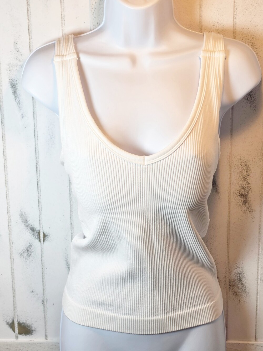 Zenana Brami Ribbed V-Neck Tank Top